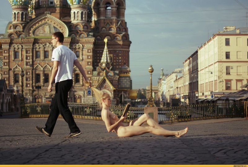 Голые в питере