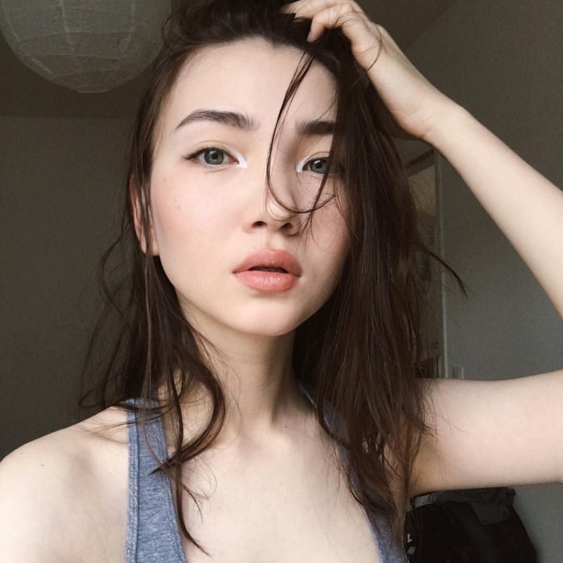 Модель айя шалкар