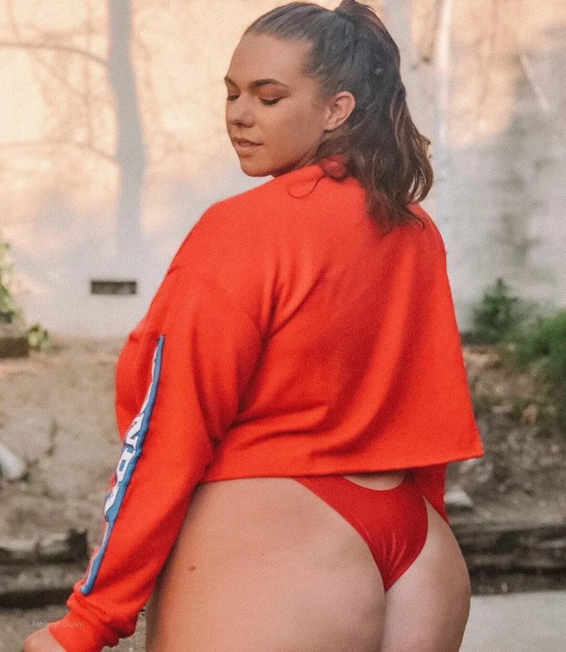 Ashleigh dunn модель плюс сайз