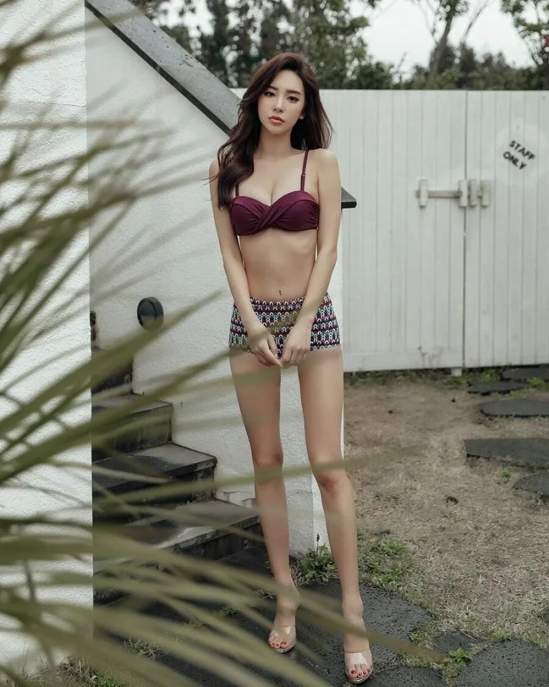Park da hyun модель