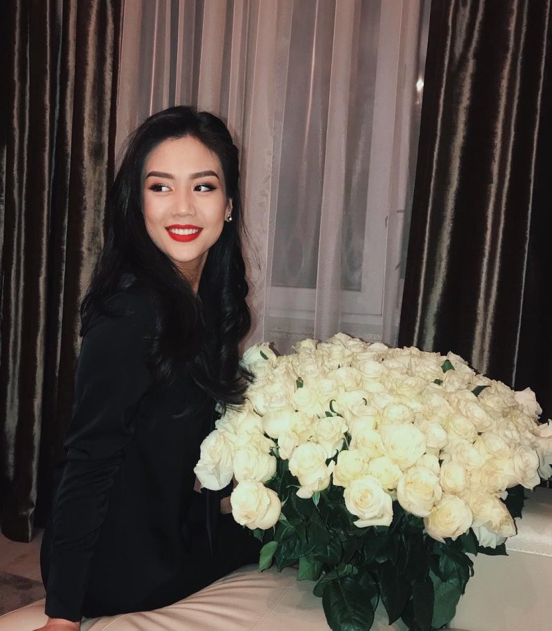 Aijan asemova