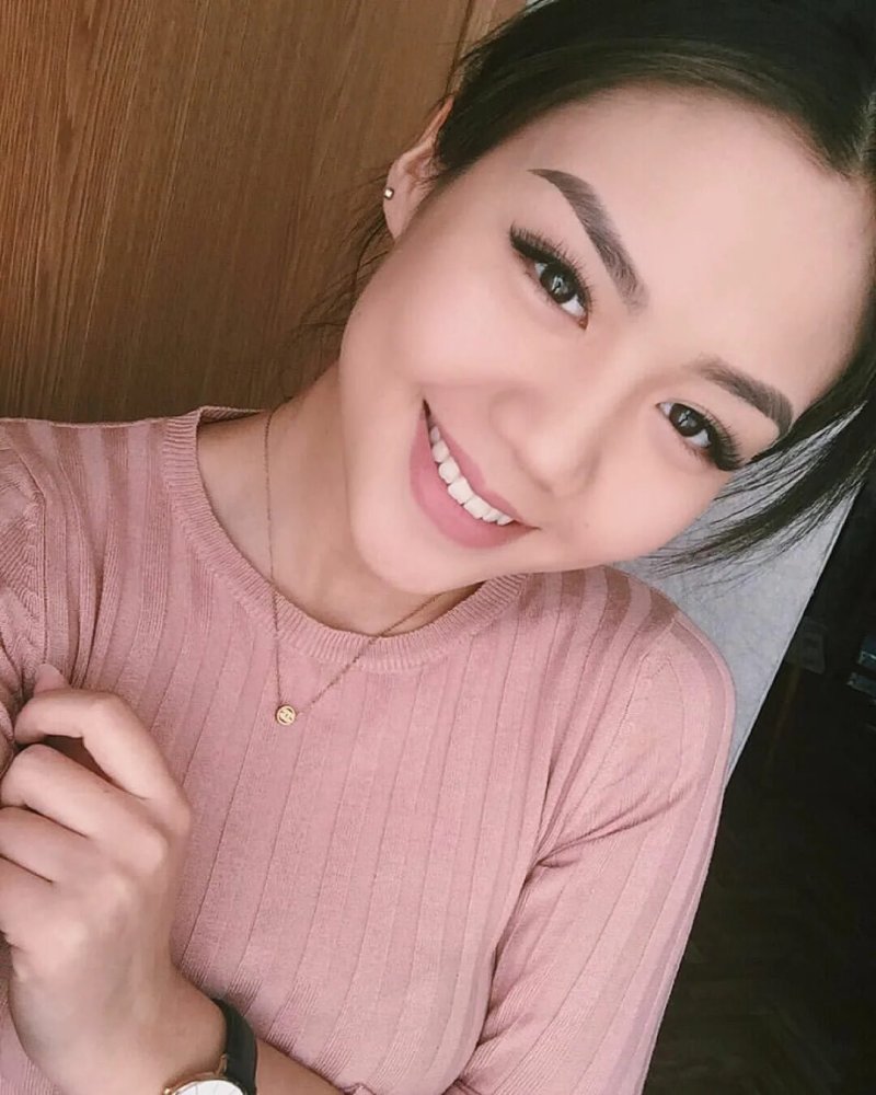 Aijan asemova