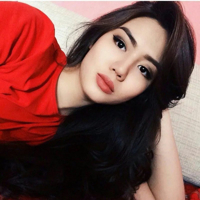 Aijan asemova