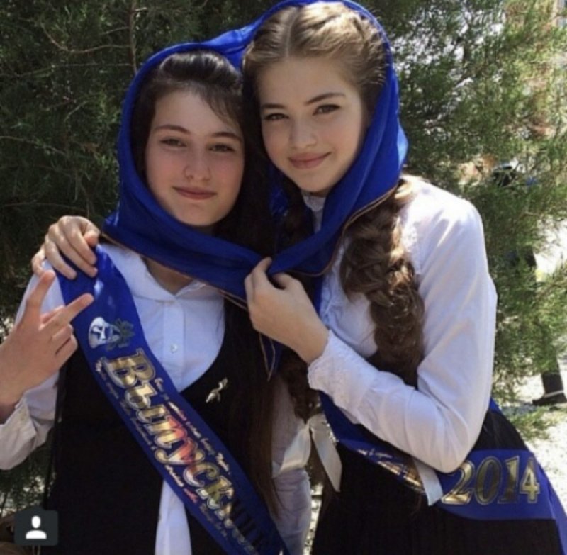 Илона бисултанова