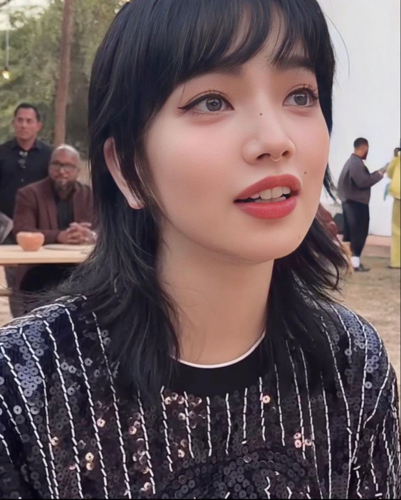 Nana komatsu