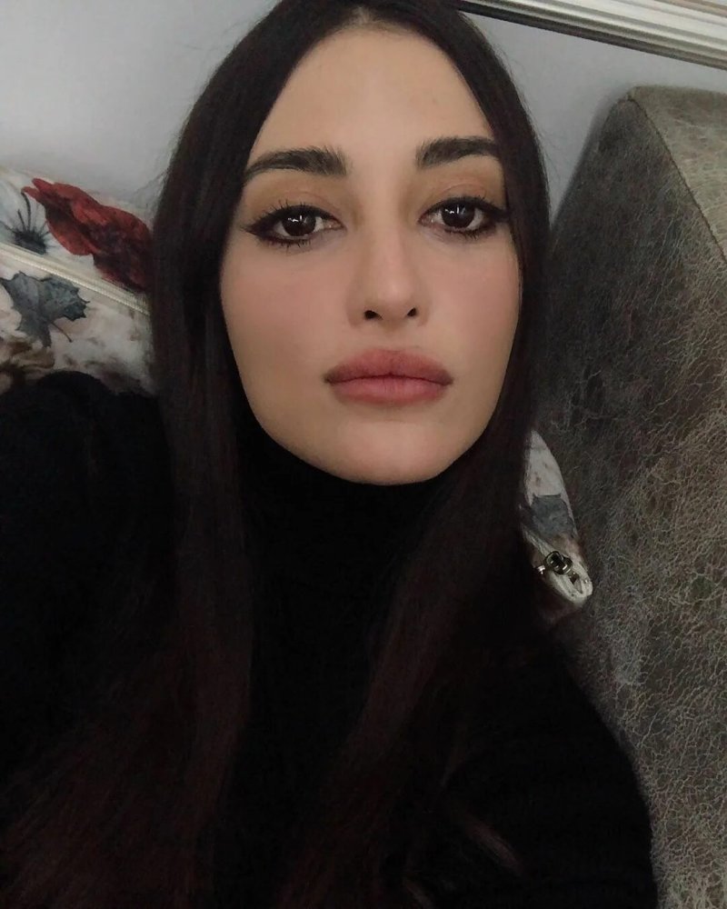 Melike ipek yalova