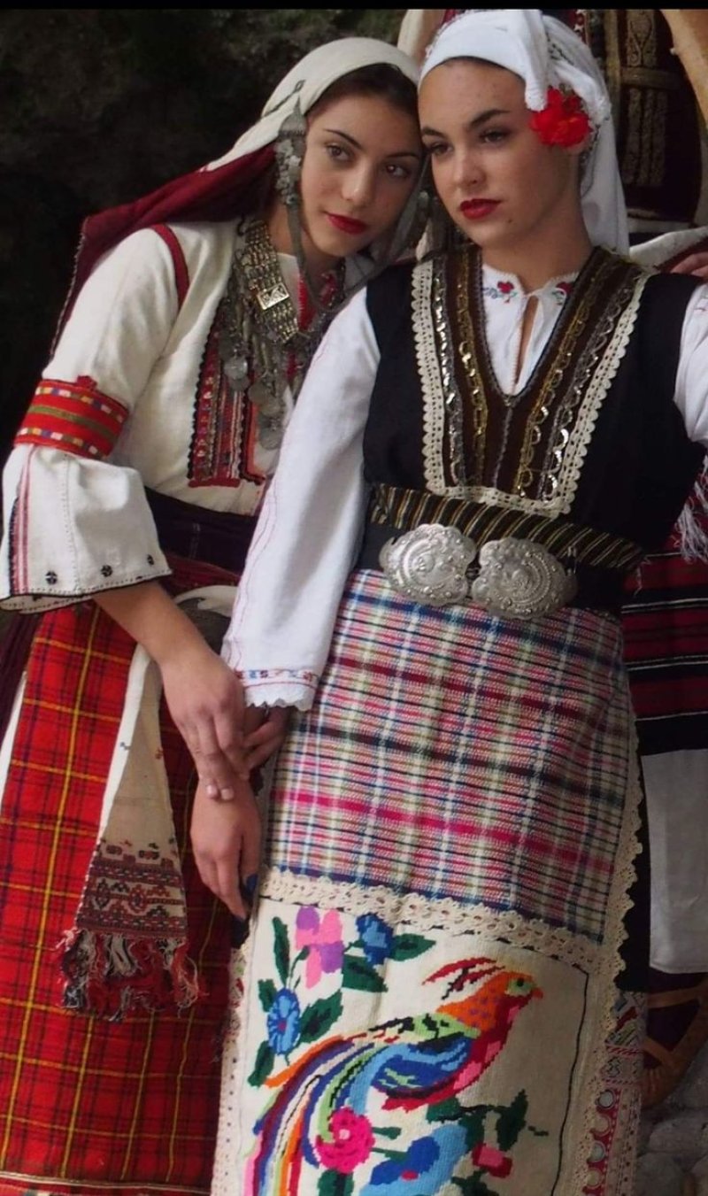 Болгария национальный костюм