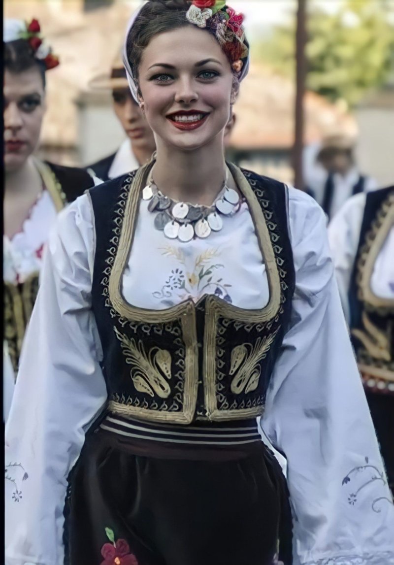 Сербия национальный костюм сербия