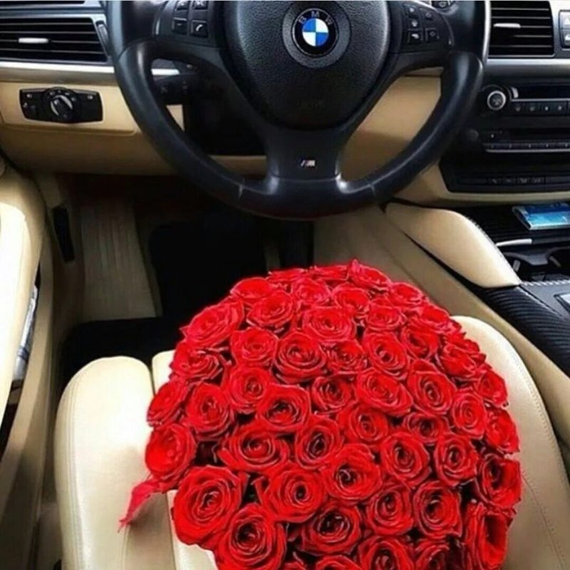 Цветы в бмв