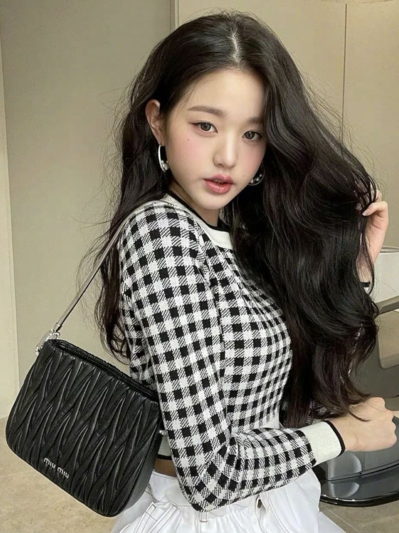 Jang wonyoung