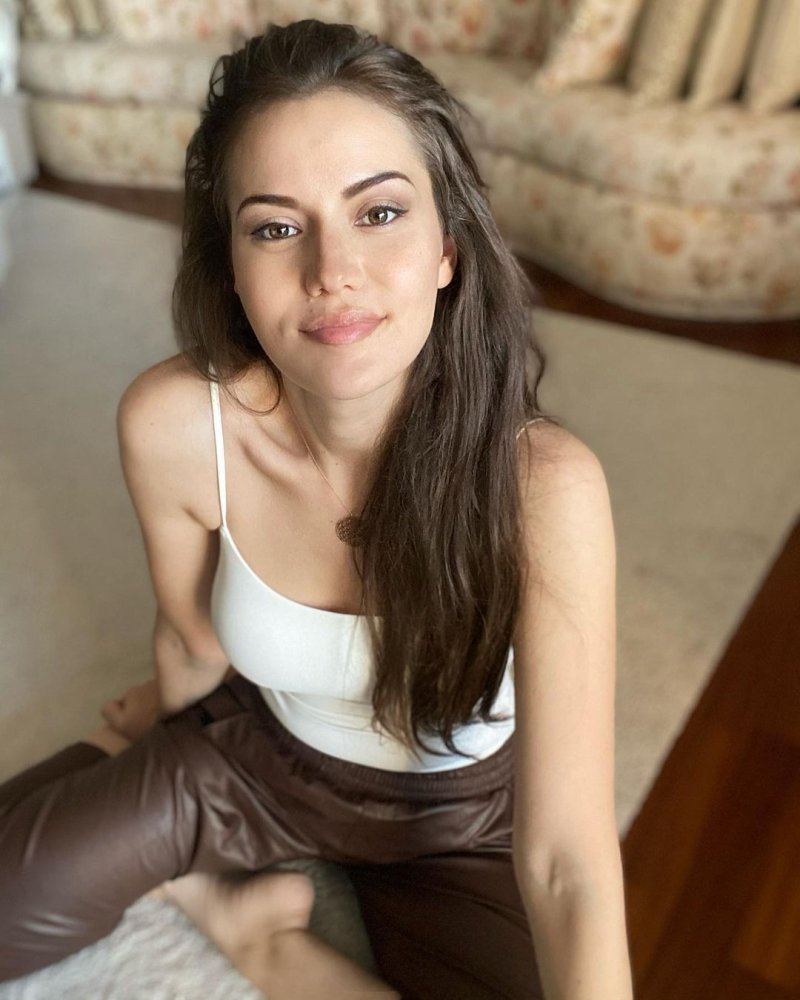 Fahriye evcen