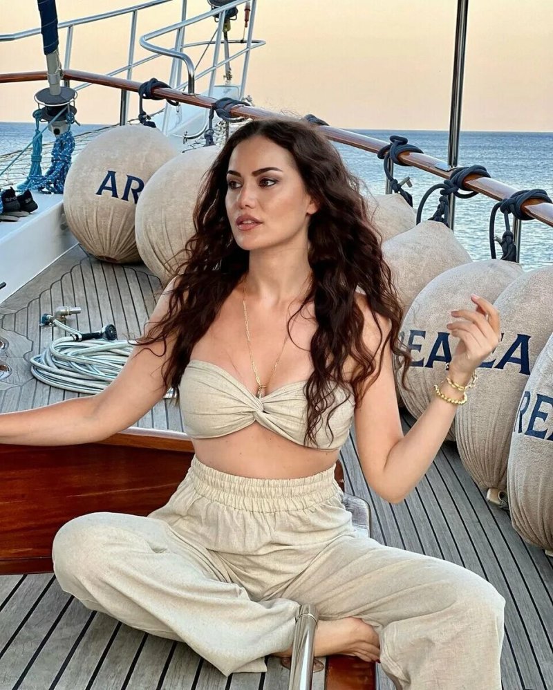 Fahriye evcen