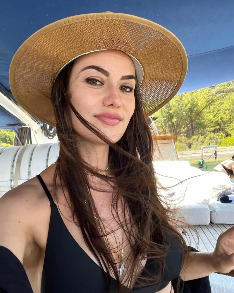 Fahriye evcen