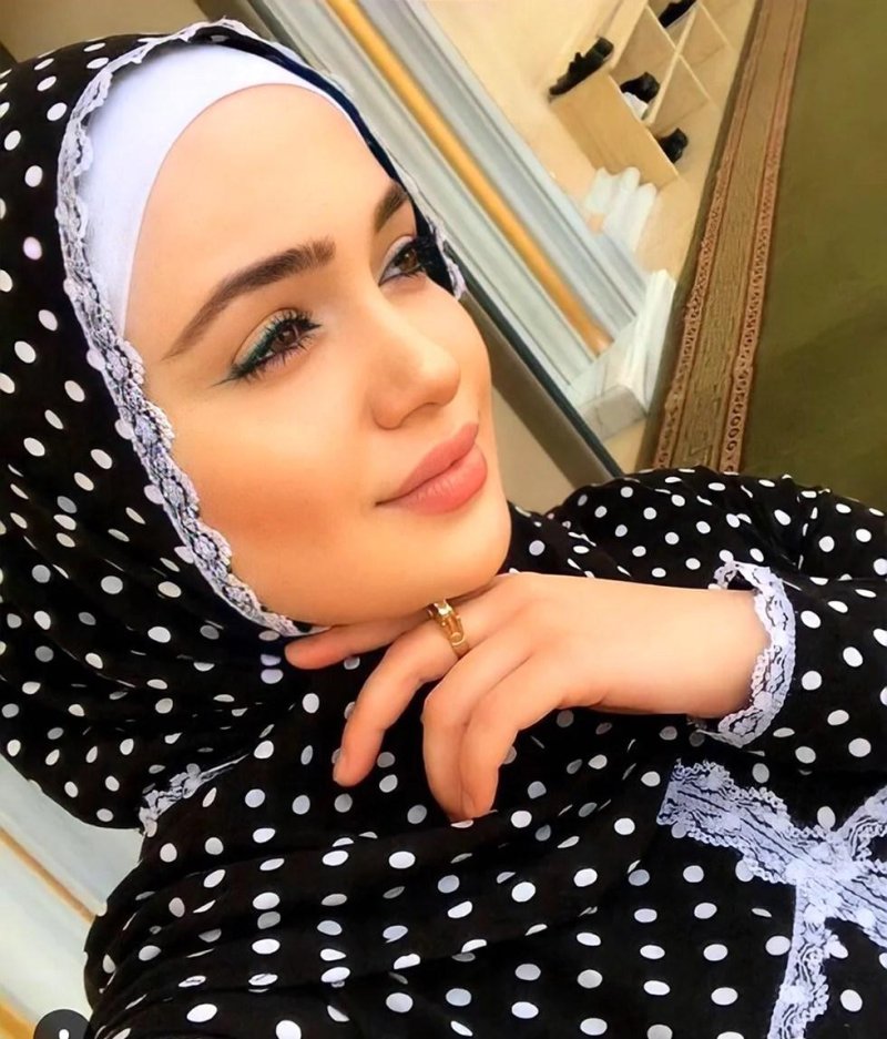 Тамила эльдарханова