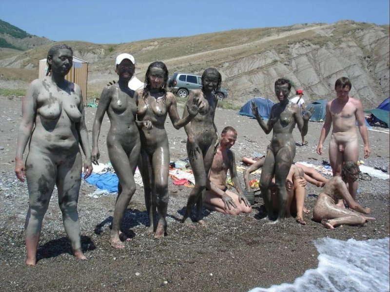 Грязевые ванны голышом