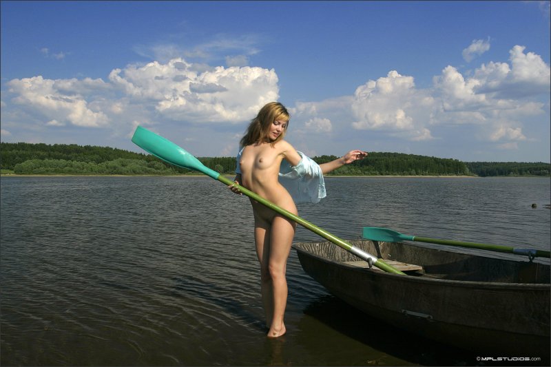 Дачный нудизм