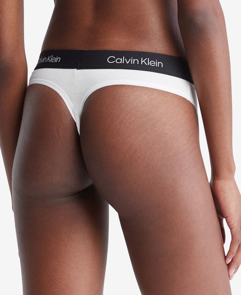 Стринги calvin klein