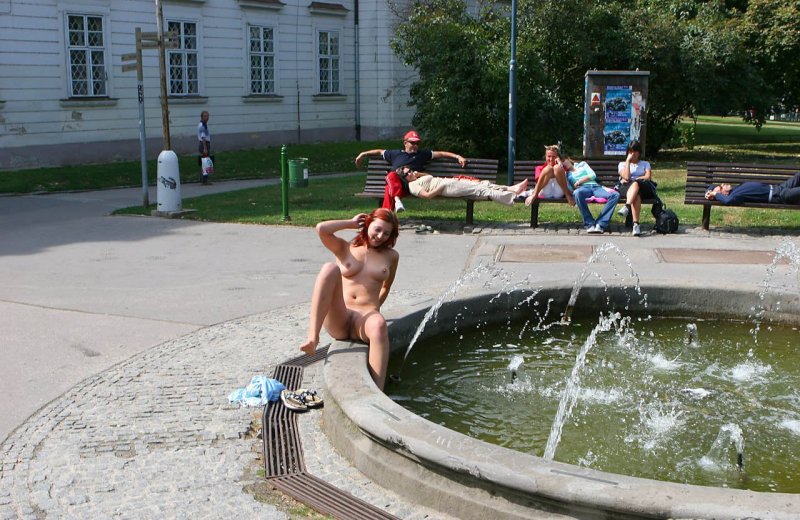 Фонтанчик эротический