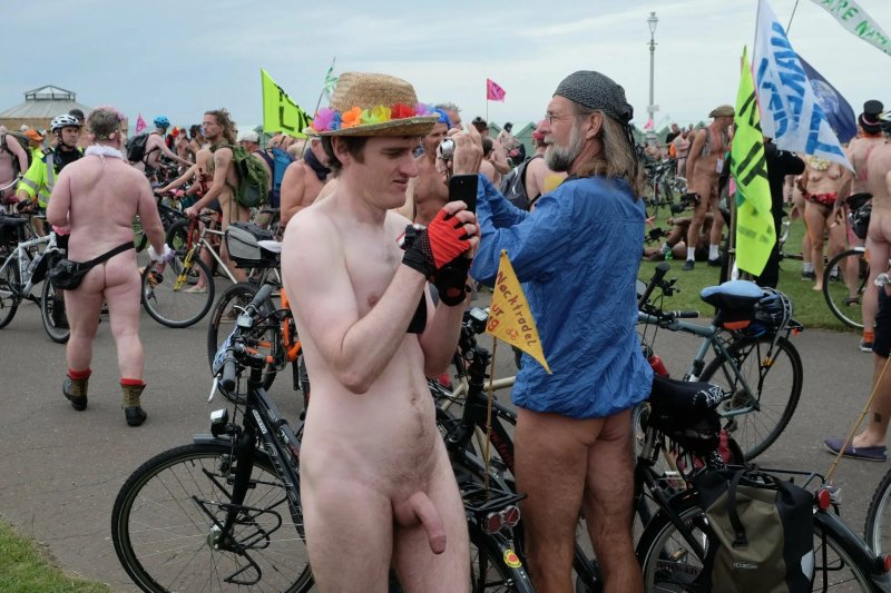 World naked bike ride