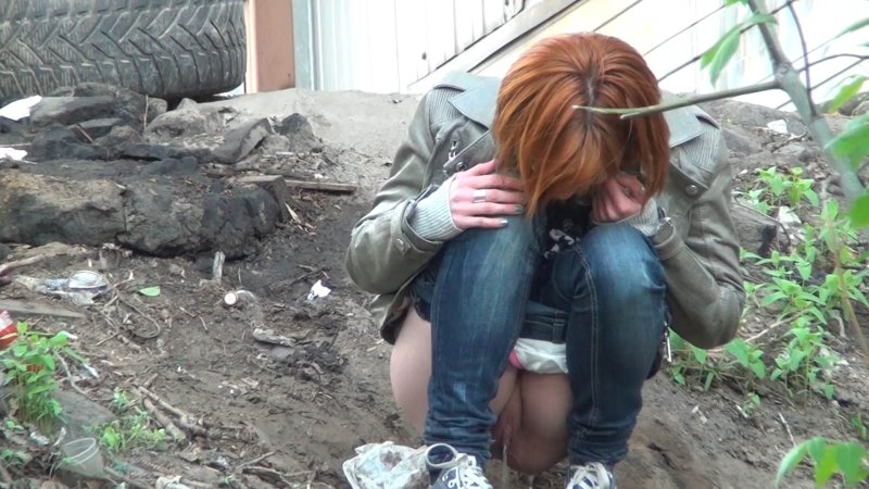 Подборка писающих женщин
