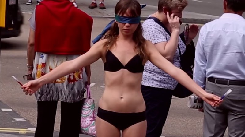 Тинейджеры blindfold